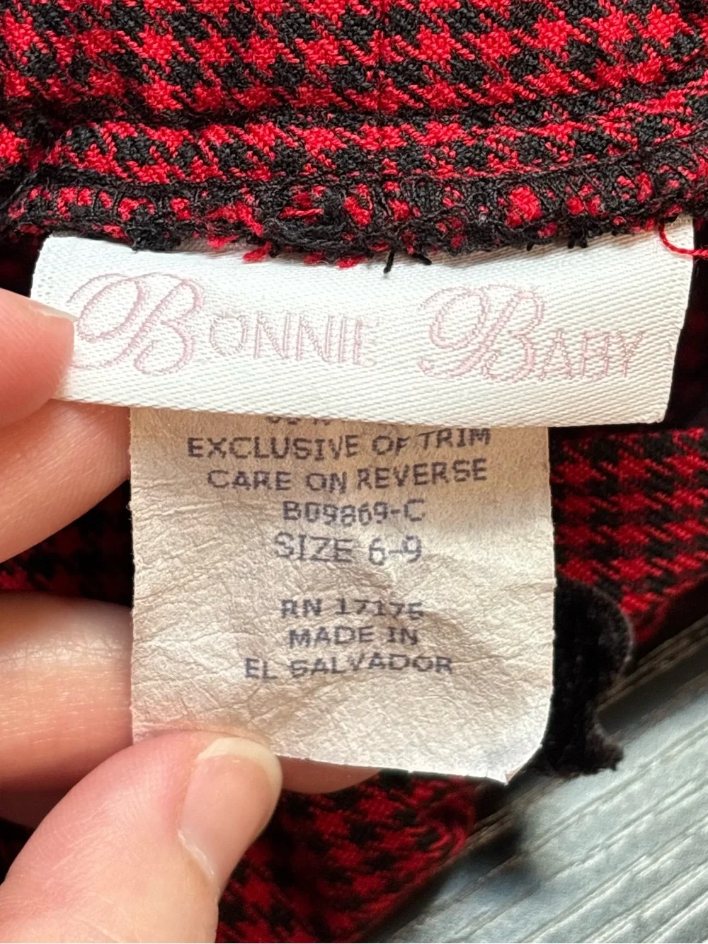 Vintage Bonnie Baby houndstooth cap with velvety butterfly applique. Size 6-9 M